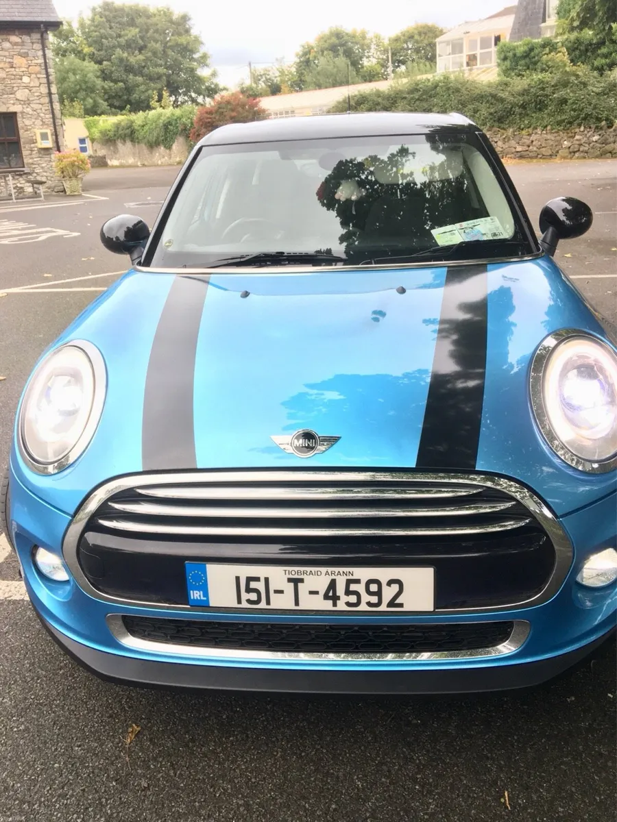 Mini Cooper 1.5 Petrol Automatic 5 door High Spec - Image 2