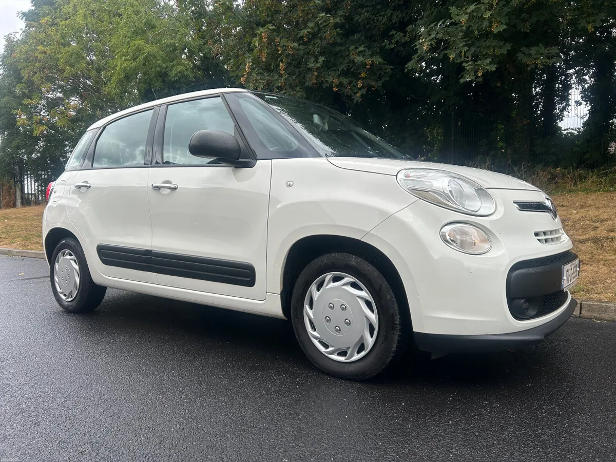 Fiat 500L 2017(NCT 01/27. TAX 03/27) - Image 1