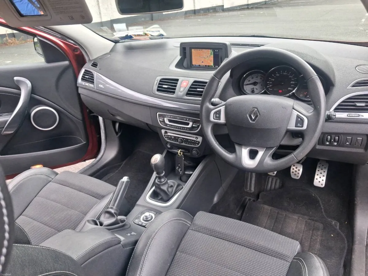 2011 renault megane gt line - Image 6