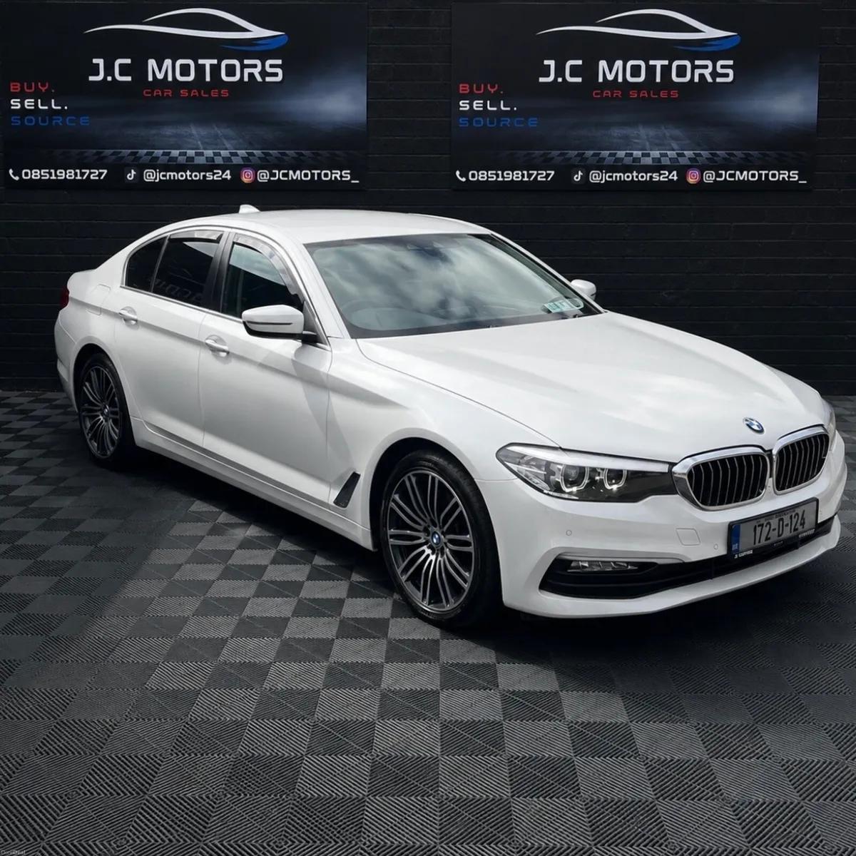 2017 BMW 520D Facelift Model - Image 1