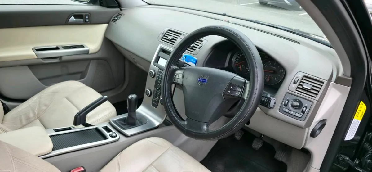 Volvo S40 1.8F 2009 - Image 6