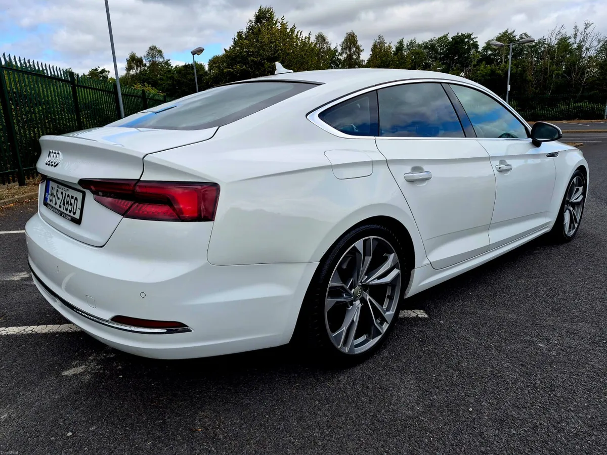 2019 AUDI A5 SPORTBACK 150 SE +S LINE BLACK ALLOYS - Image 6