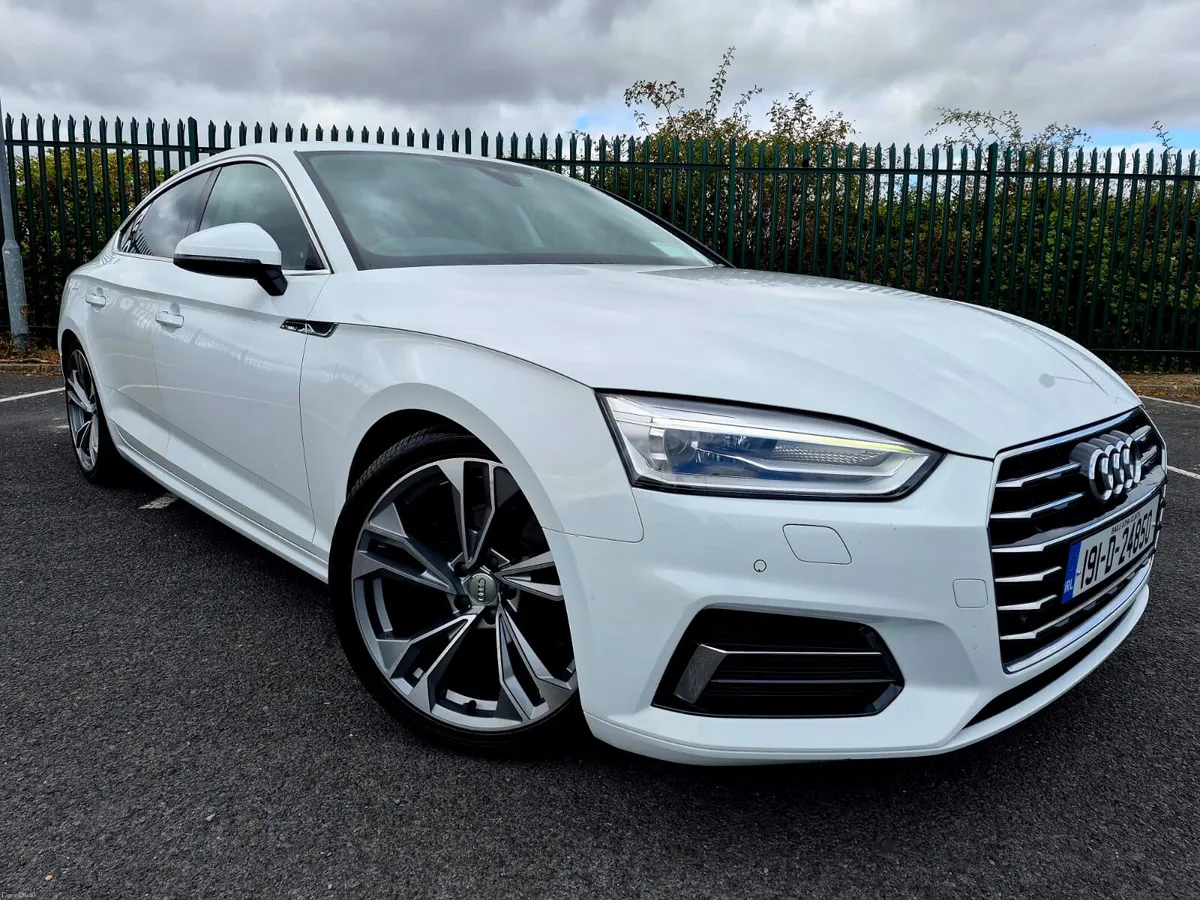 2019 AUDI A5 SPORTBACK 150 SE +S LINE BLACK ALLOYS - Image 1