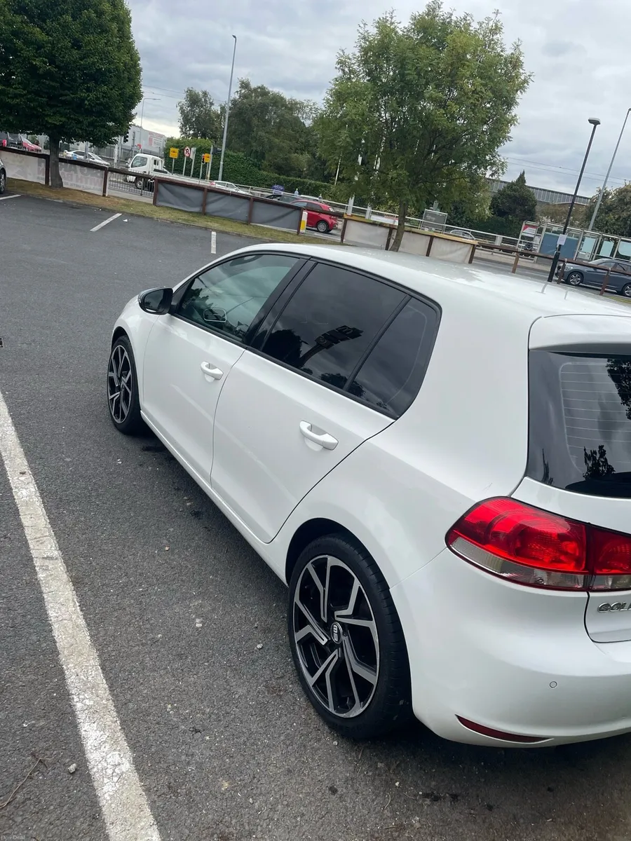 2011 VW Golf - Image 4