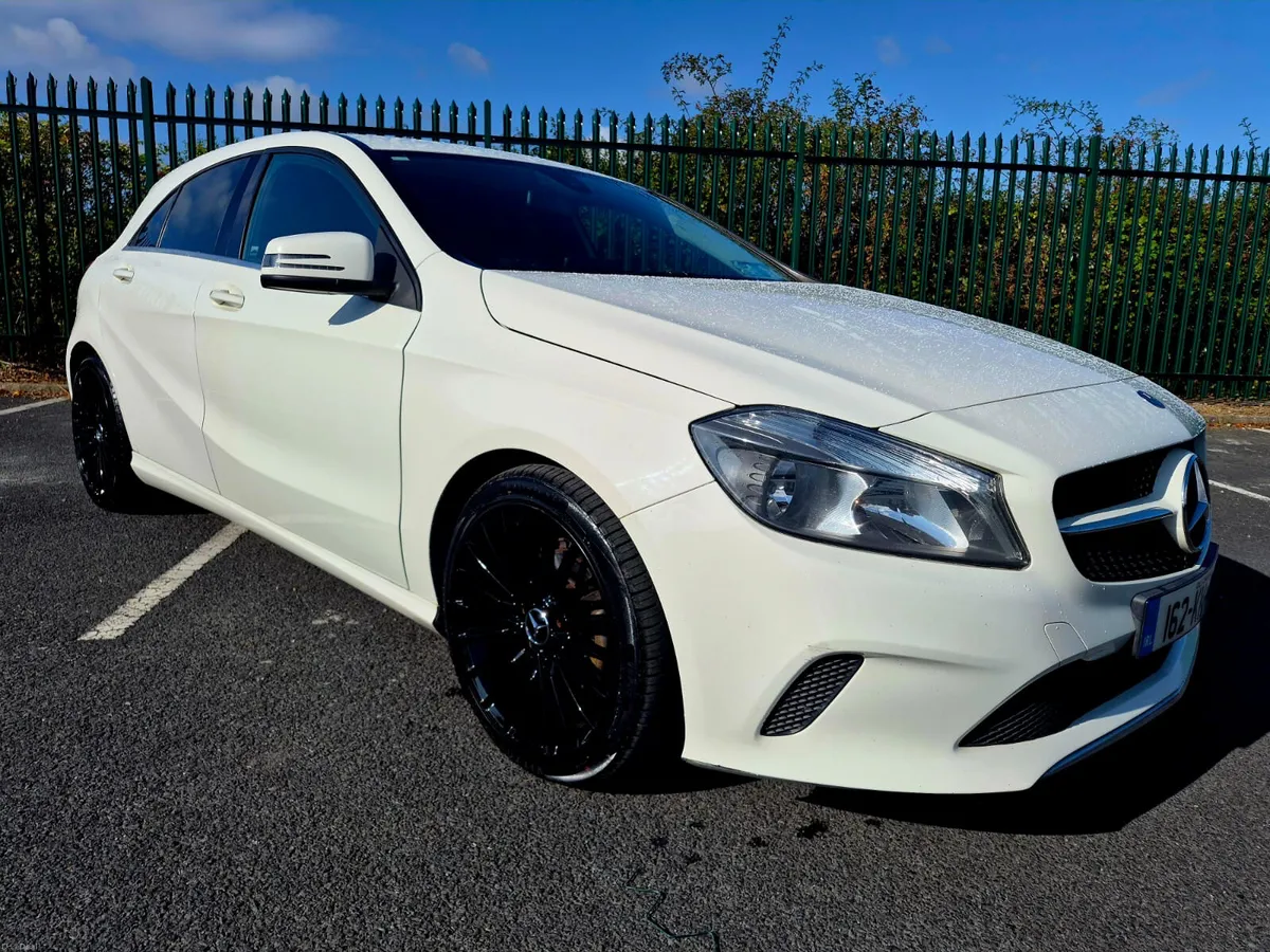 2016 MERCEDES BENZ A180D STYLE UPGRADED AMG ALLOYS - Image 6