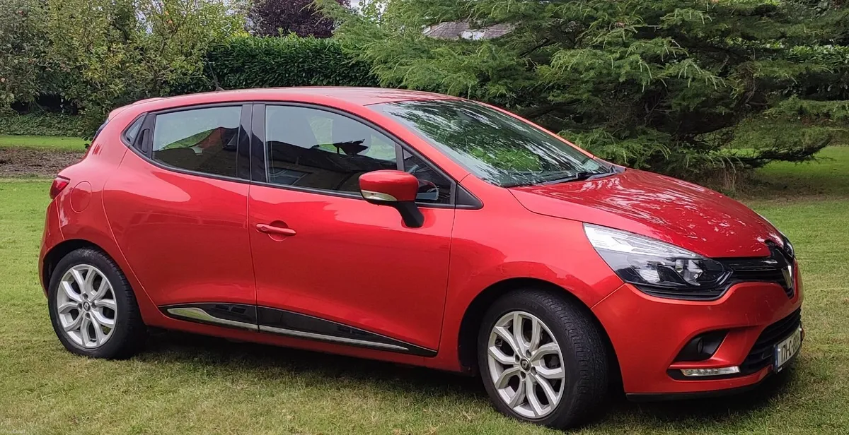Renault Clio 2017 - LOW MILEAGE - Image 1
