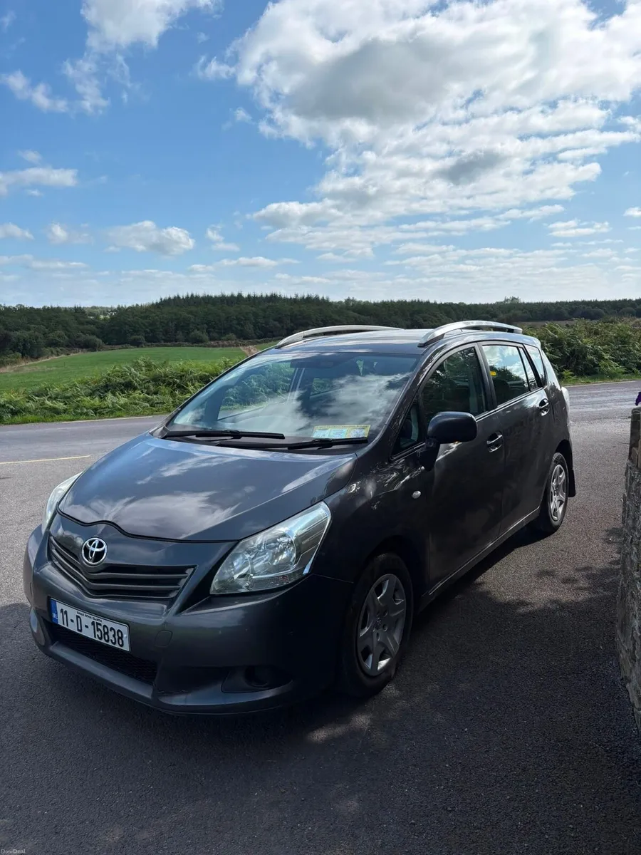 Toyota verso 2011 !!!new nct 7/27 !!!! - Image 2