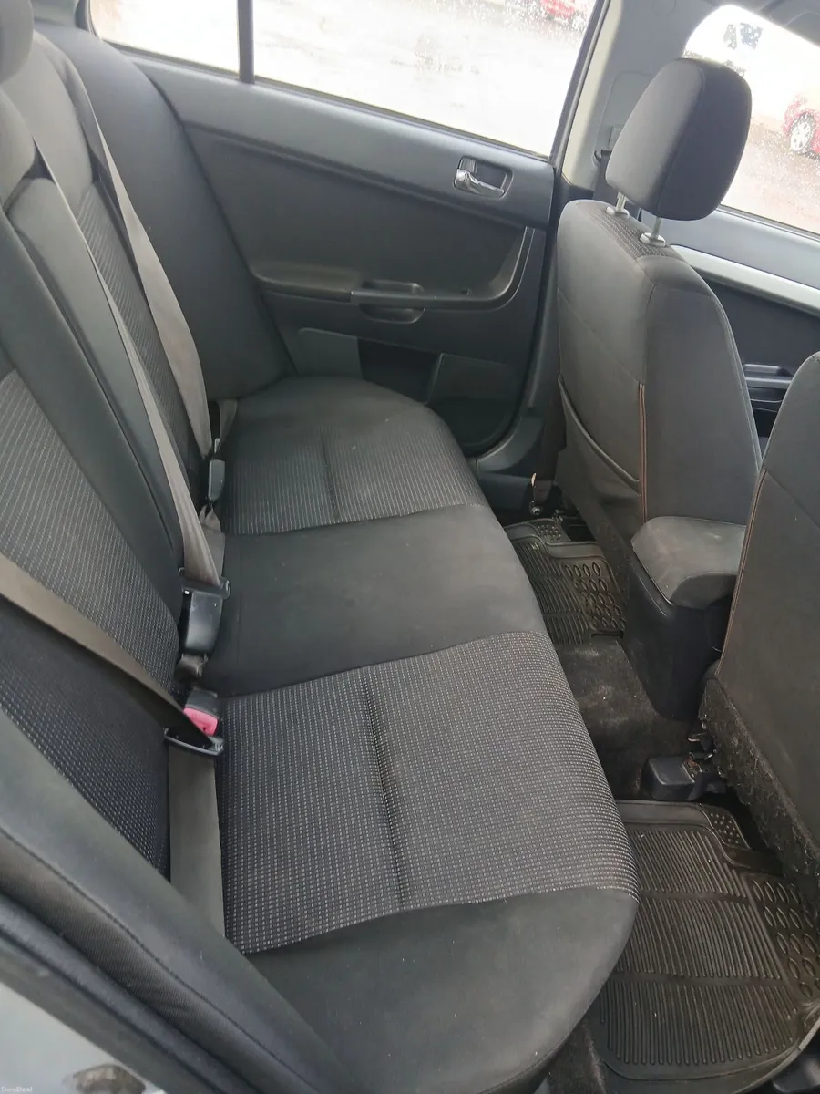 Mitsubishi Lancer 2008 - Image 4