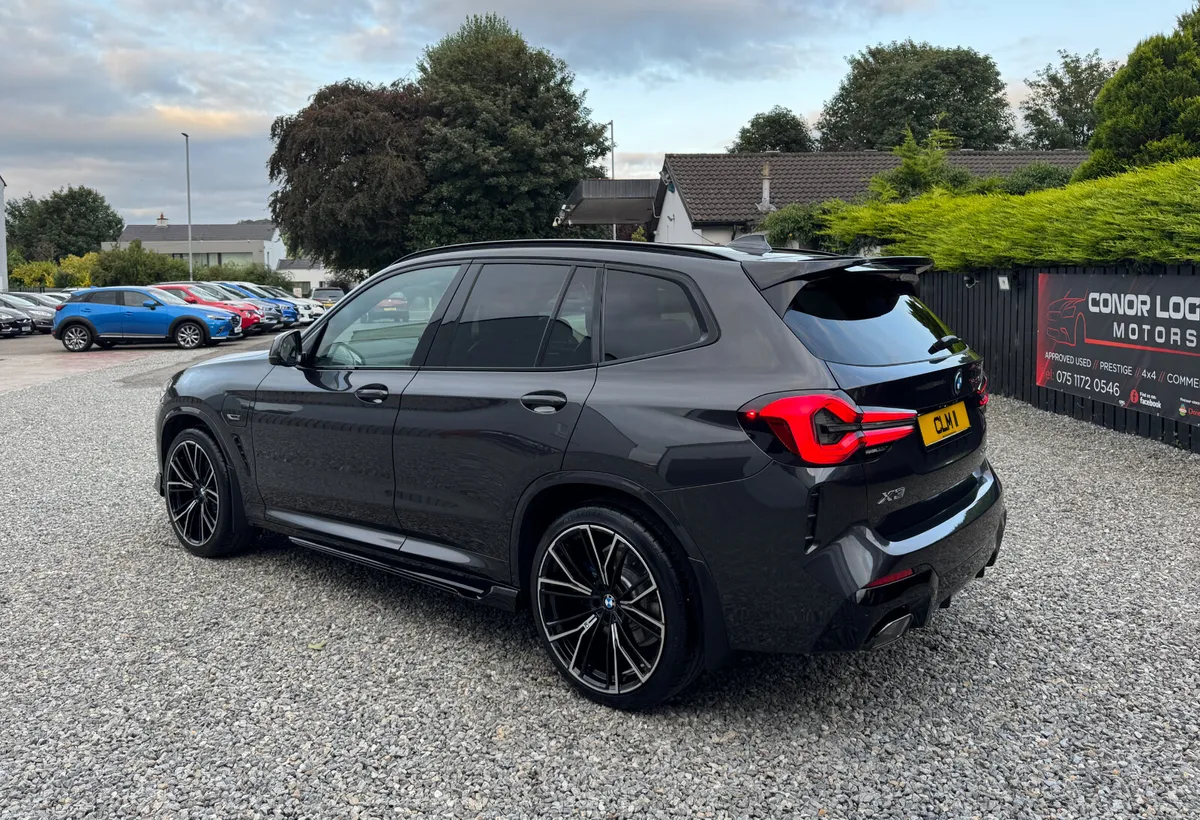 2022 221 BMW X3 30E M Sport Pro M Performance Pack - Image 2