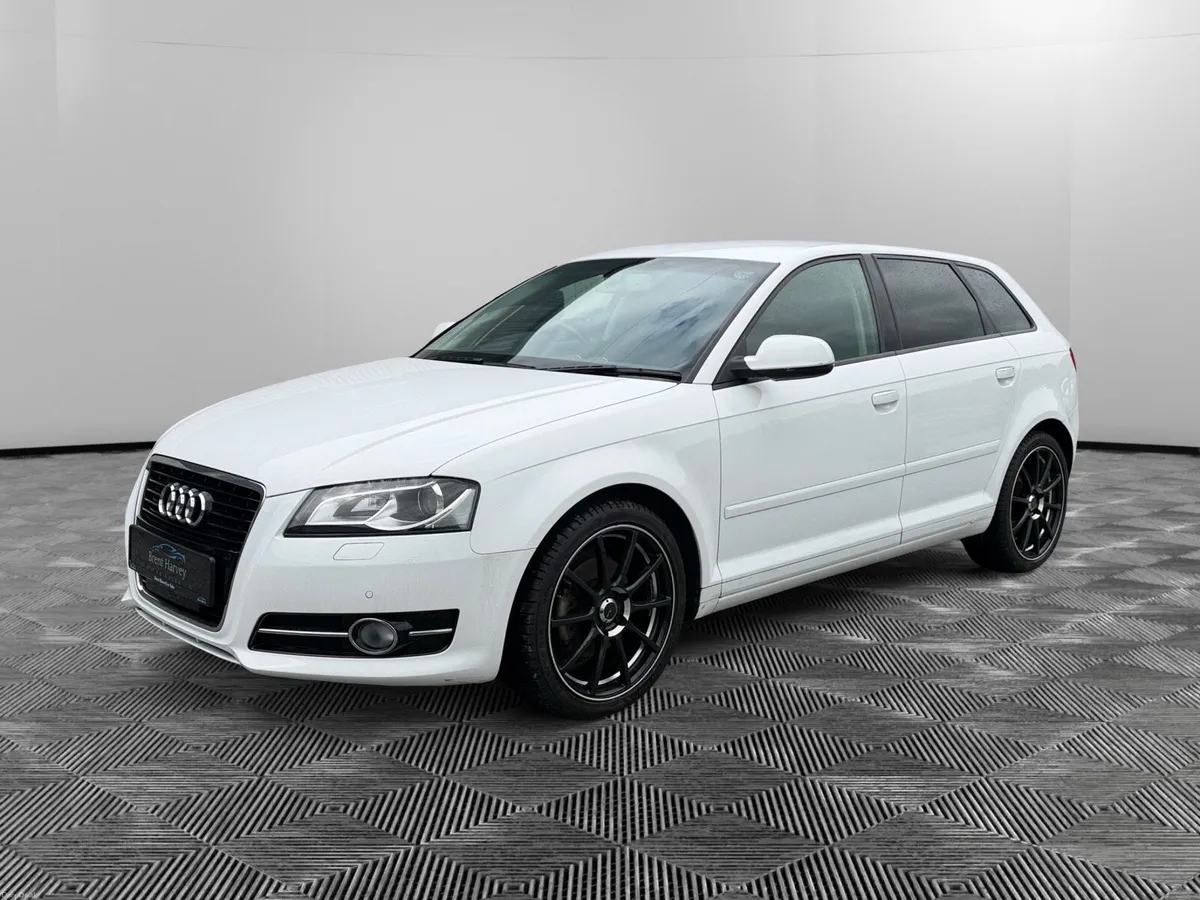 Audi A3 - Auto *Low KM* - Image 1