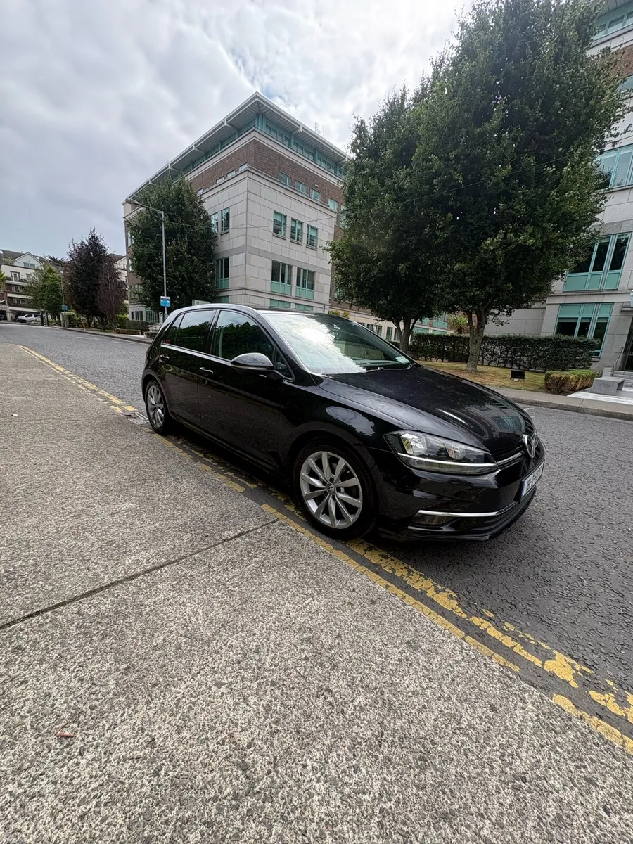 2018 Volkswagen Golf Highline 1.4 TSI Petrol Auto - Image 5