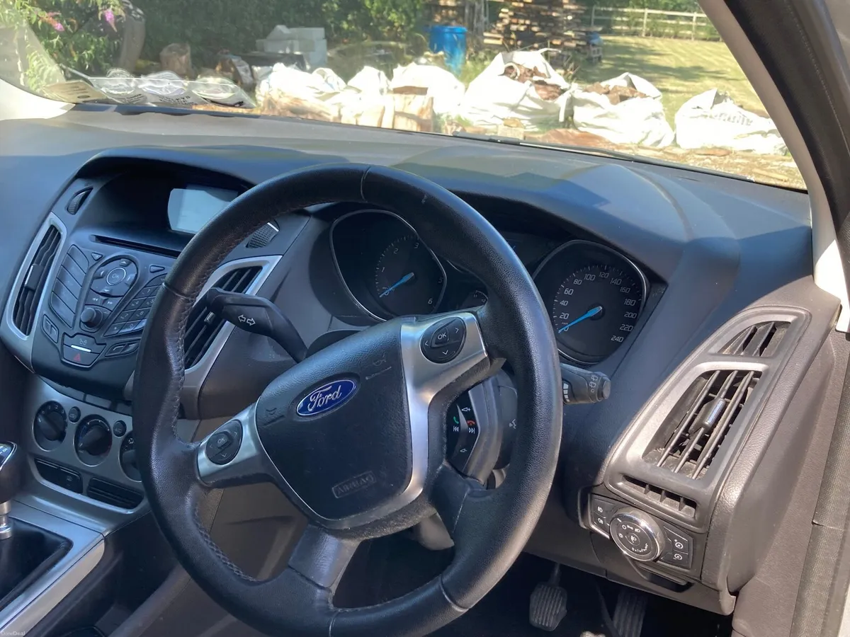 Ford Focus 2012 Estate - Image 2