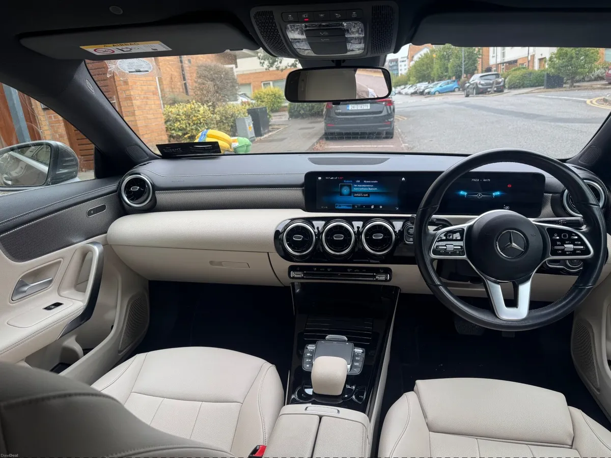 Mercedes-Benz CLK 2022 - Image 5
