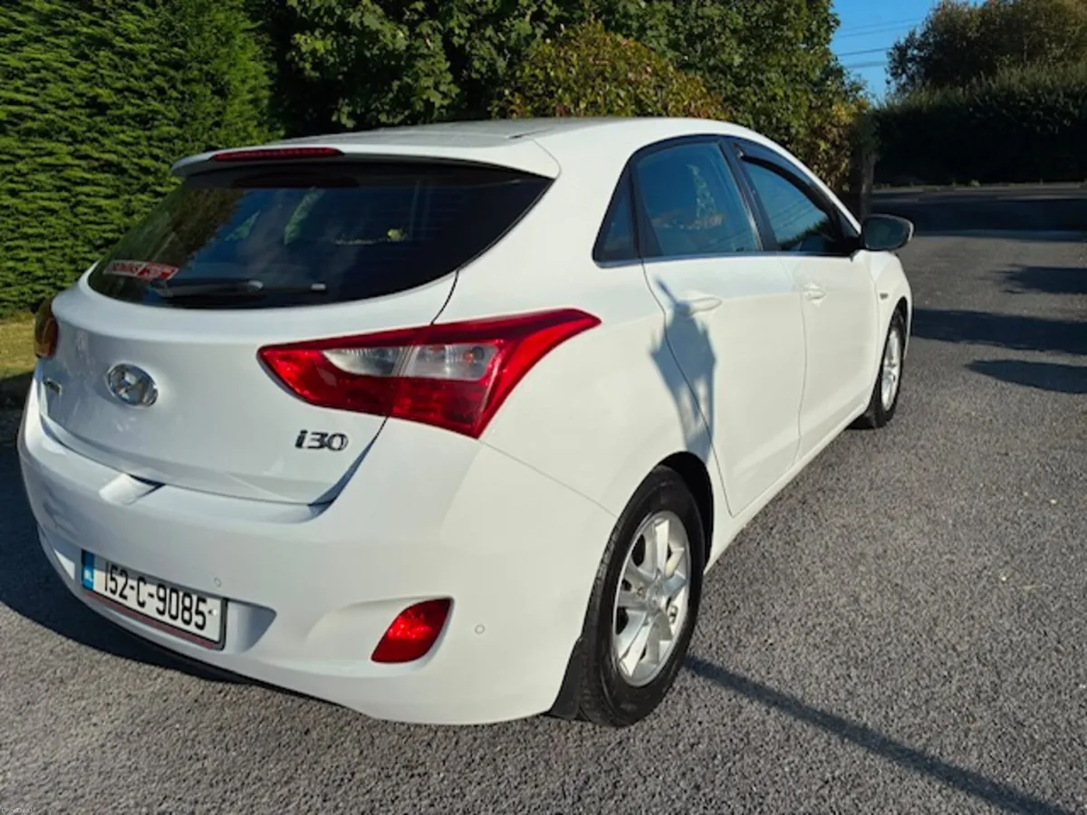 2015 (152) HYUNDAI i30 SE 1.6 CRDI 5dr. - Image 4