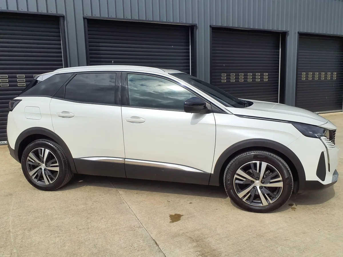 2023 Peugeot 3008 BLUE HDI S/S ALLURE - Image 5