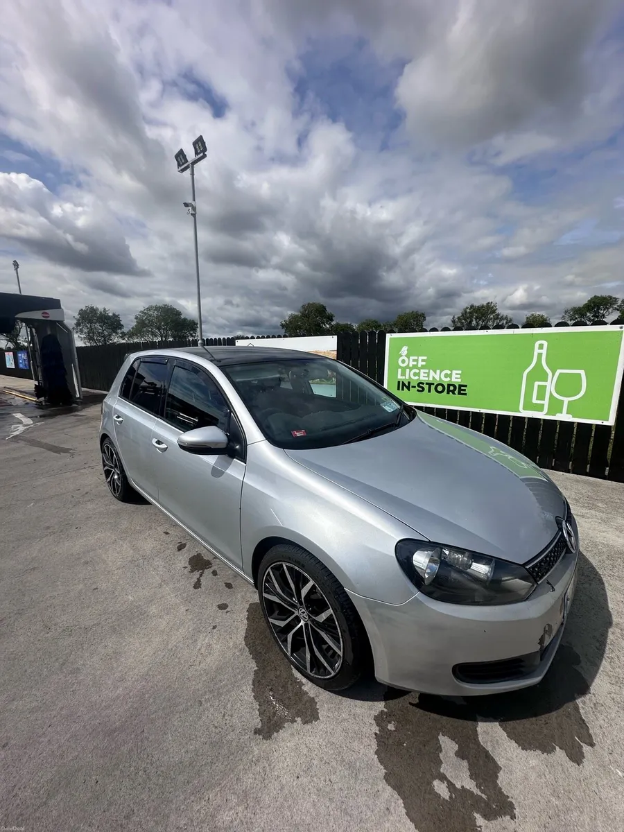 2013 Volkswagen Golf 1.6 TDI – Manual - Image 2