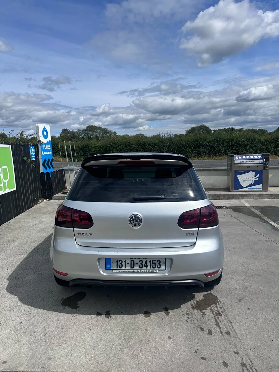 2013 Volkswagen Golf 1.6 TDI – Manual - Image 6