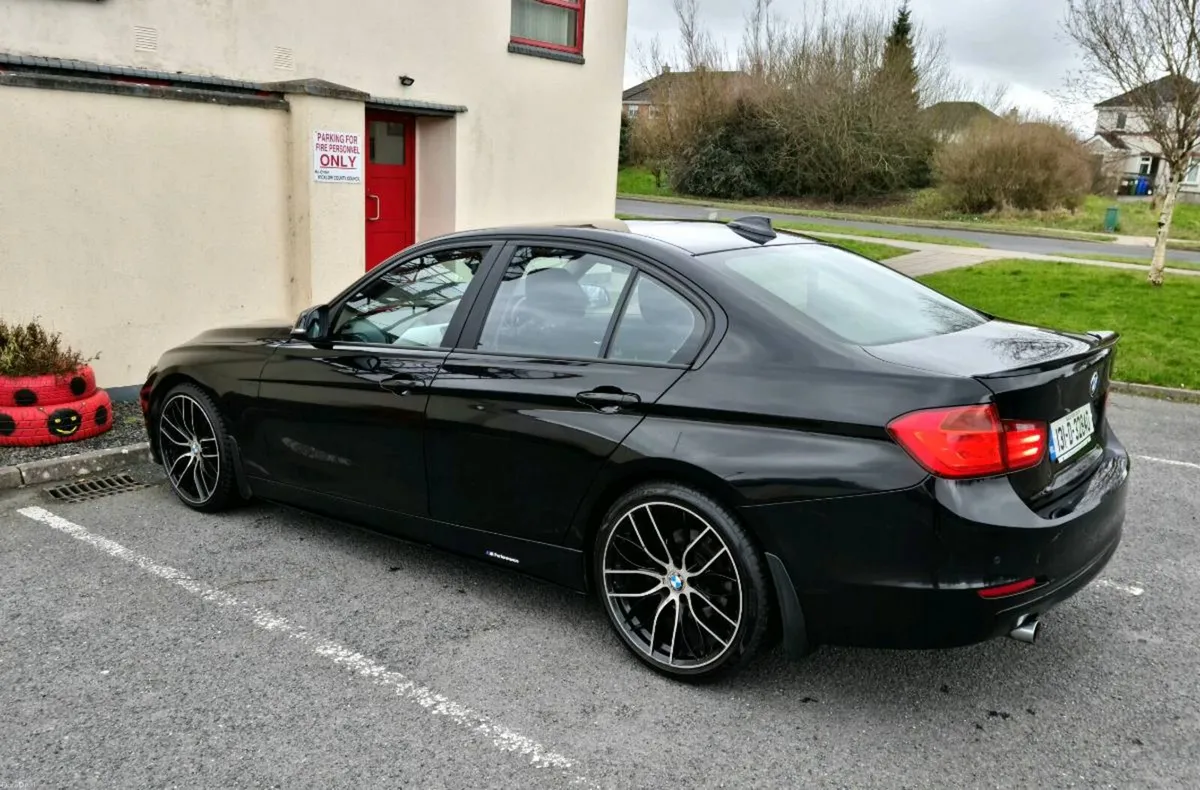 Bmw 320d - Image 6