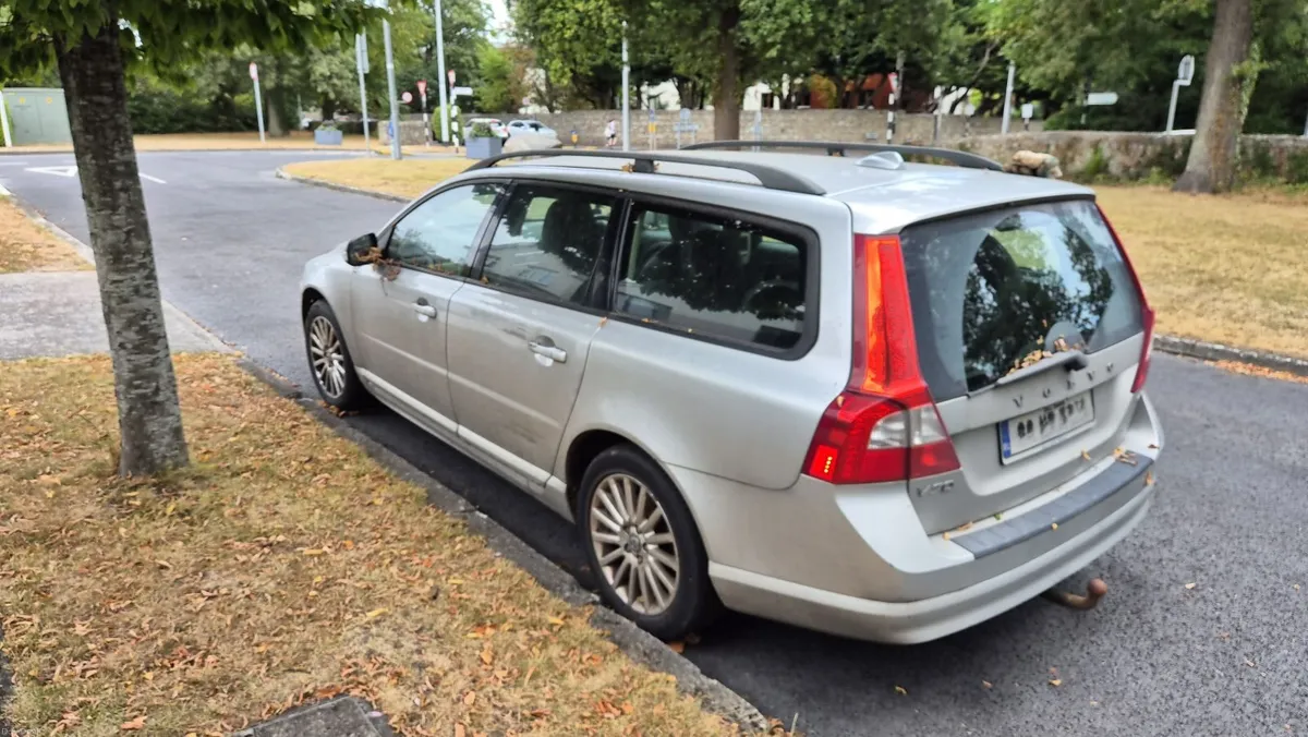 Volvo V70 2008 - Image 3