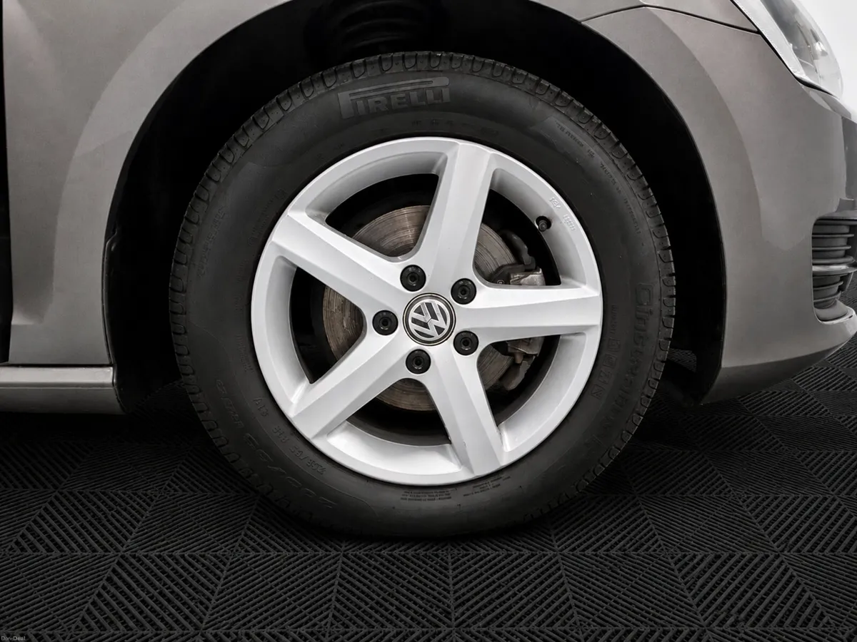 2016 Volkswagen Golf 1.2 TSI Automatic – 63000km - Image 6