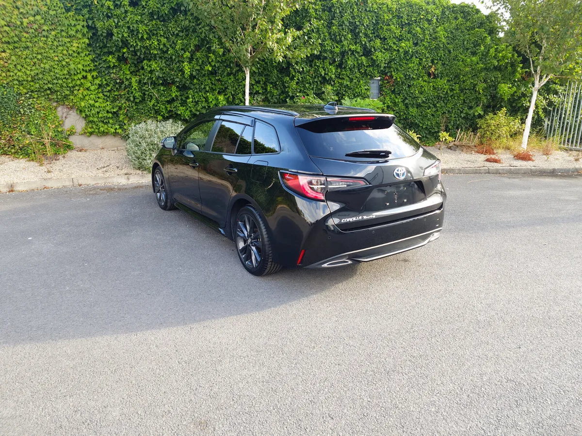 Toyota Corolla WXB Hybrid - Image 5