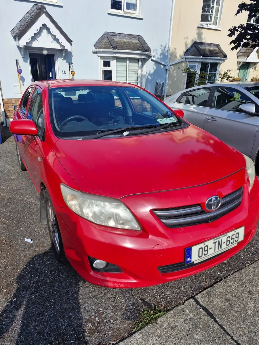 Toyota Corolla 2009 - Image 2