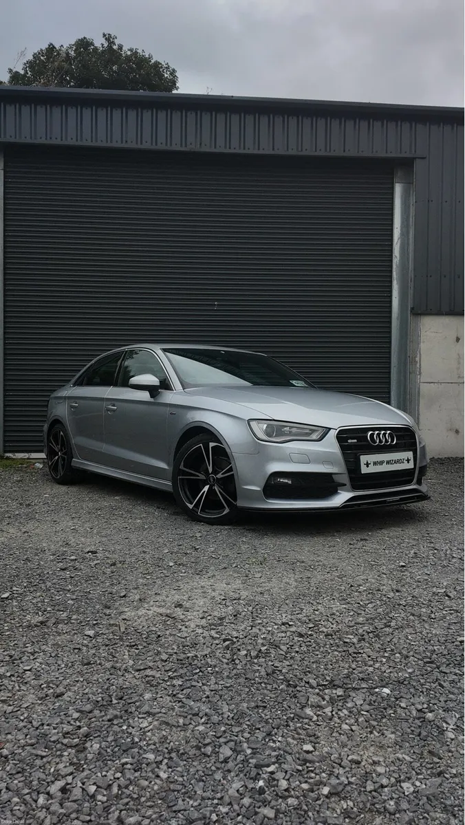 2015 Audi A3 S line - Image 1