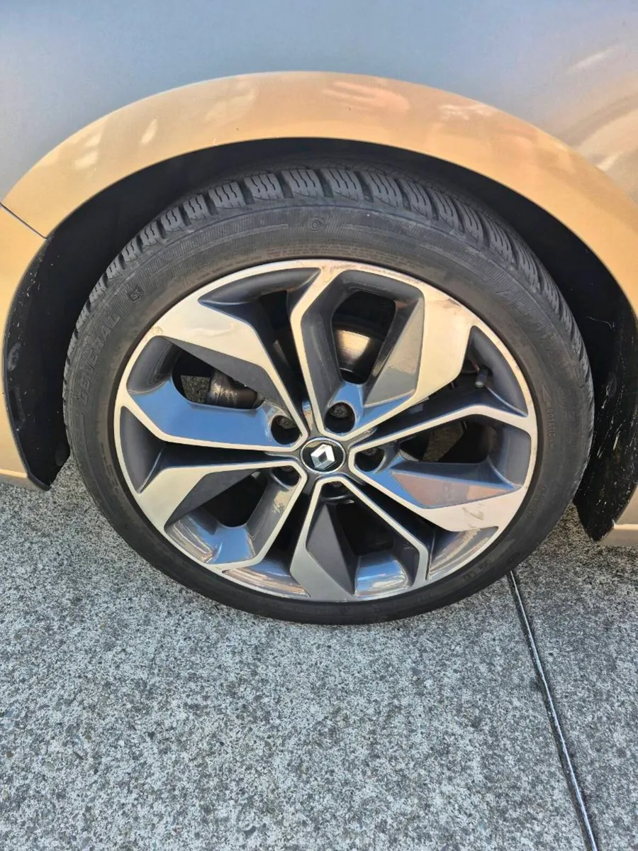 2018 Renualt Megane- Low mileage 60k- Sunroof - Image 2