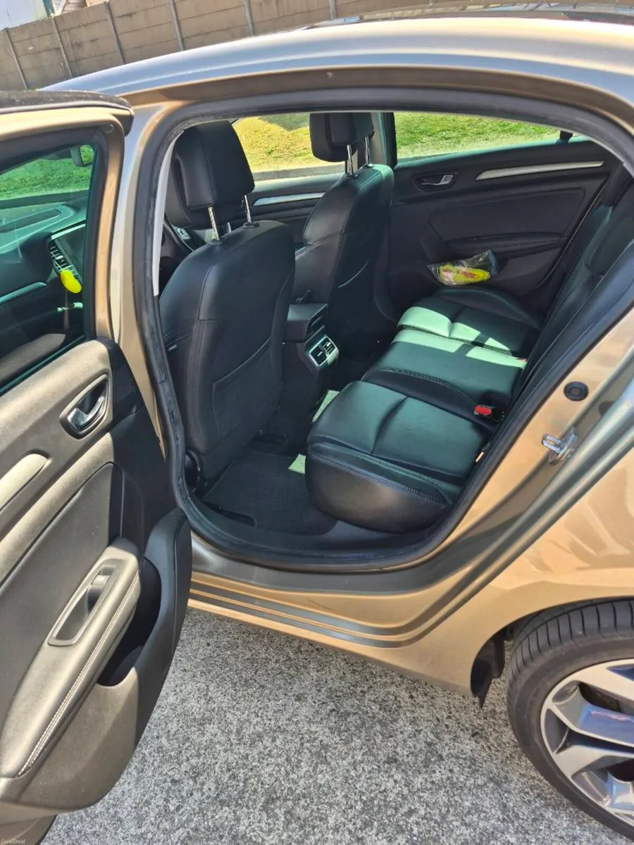 2018 Renualt Megane- Low mileage 60k- Sunroof - Image 4
