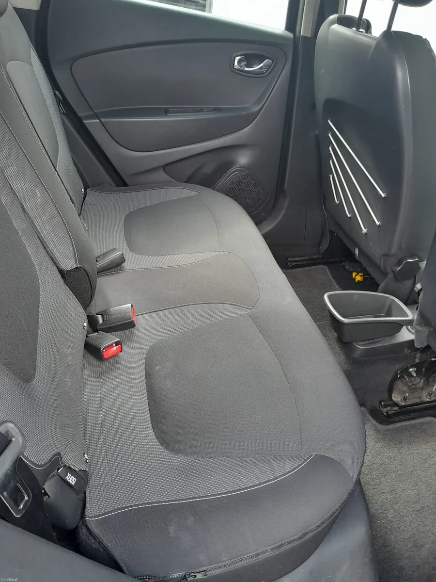 Renault Captur - Image 4