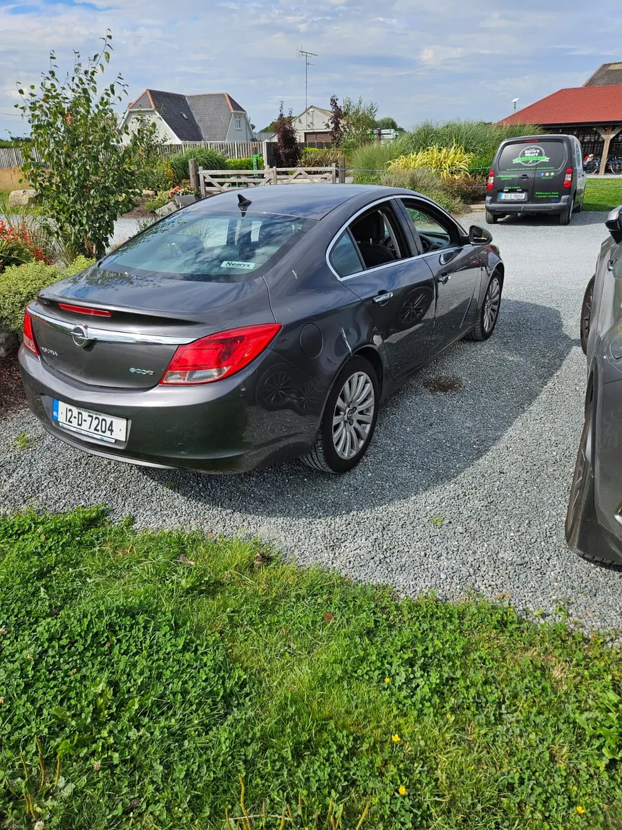 Opel insignia 2.0  nct 01/2027tax 10/2026 - Image 5