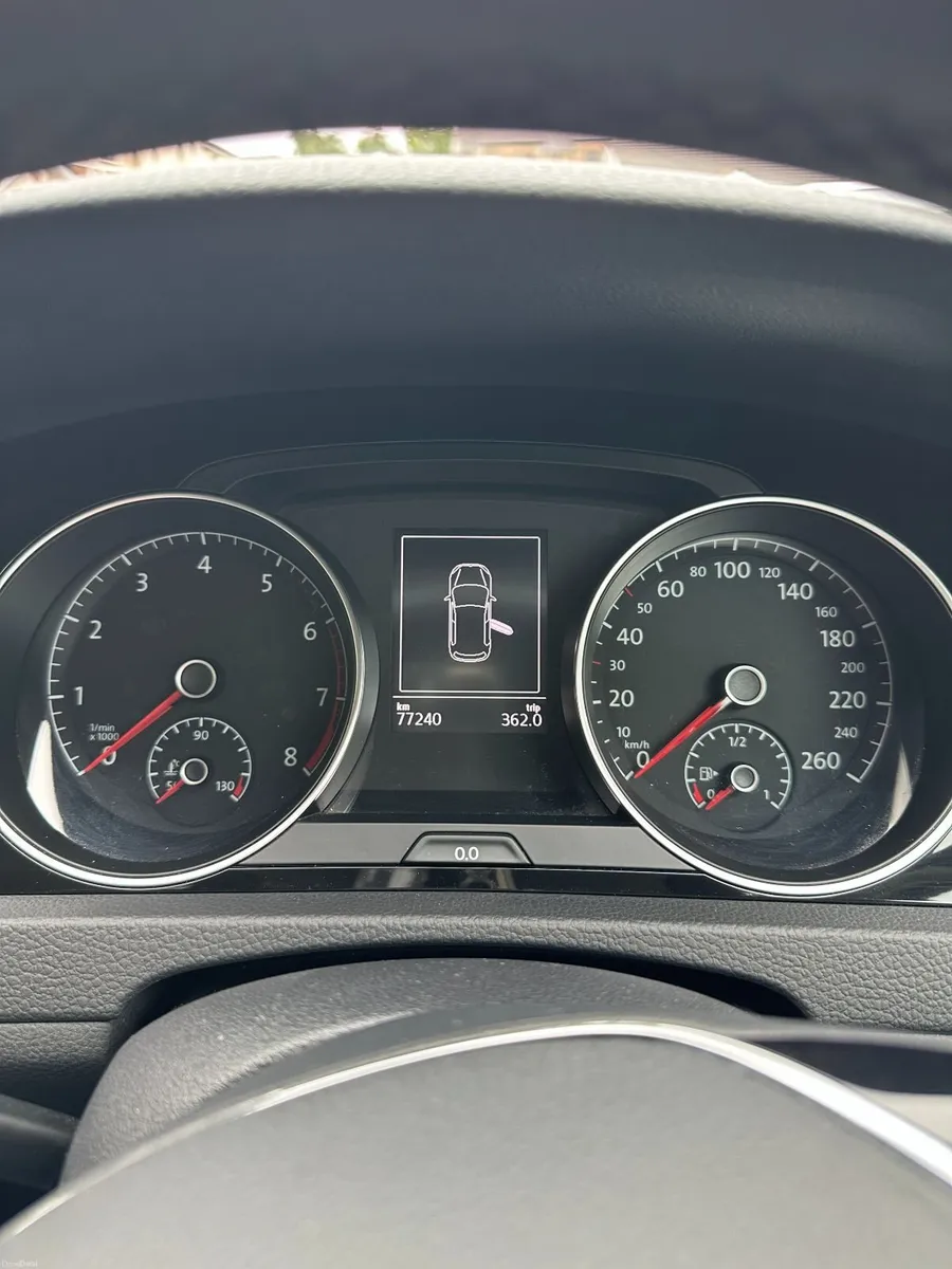 Volkswagen Golf 2015 - Image 5