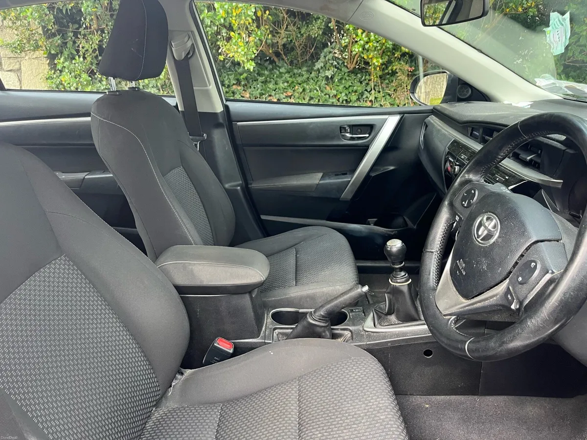 2014 Toyota Corolla 1.4 D4D Luna - Image 6