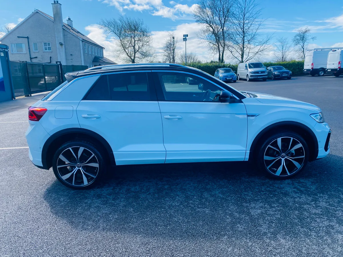 VOLKSWAGEN T-ROC R-LINE DSG 2.0 TDI 2023 (231) - Image 4