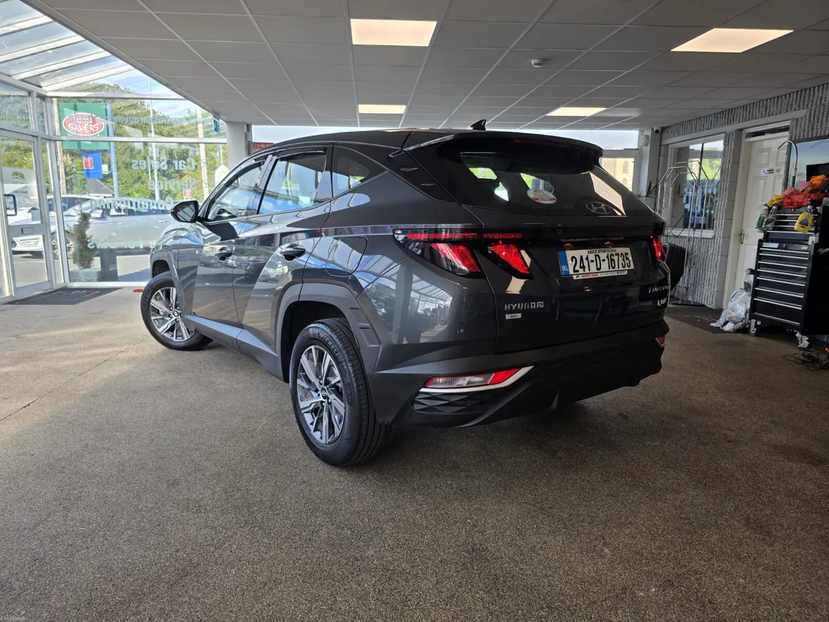 Hyundai Tucson 2WD Comfort Plus HEV Auto 2024 - Image 4