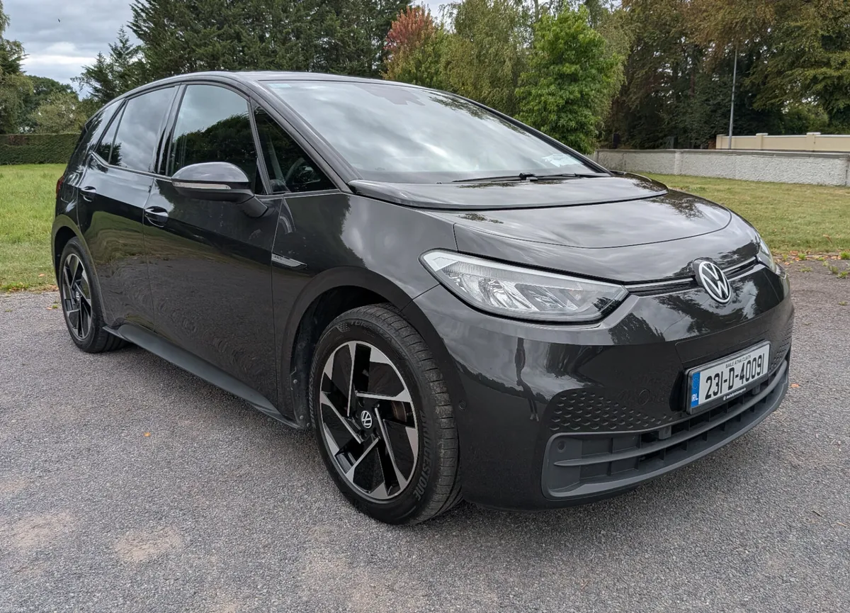 2023, Volkswagen ID.3  Pro ,204HP 53kWh, Automatic - Image 1
