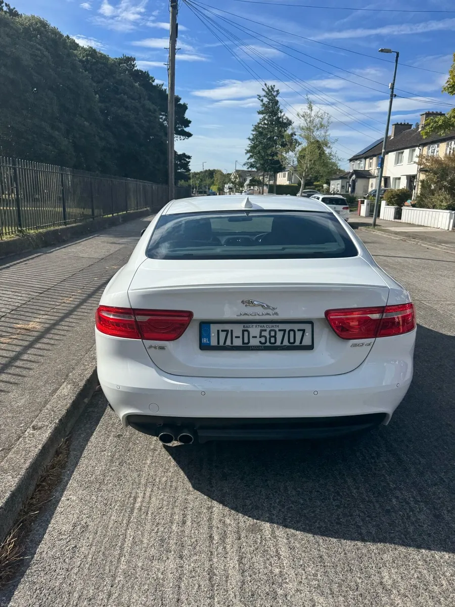 Jaguar XE R Sport - Image 3