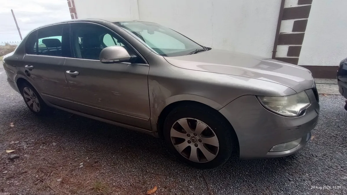 Skoda Superb 2010 - Image 3