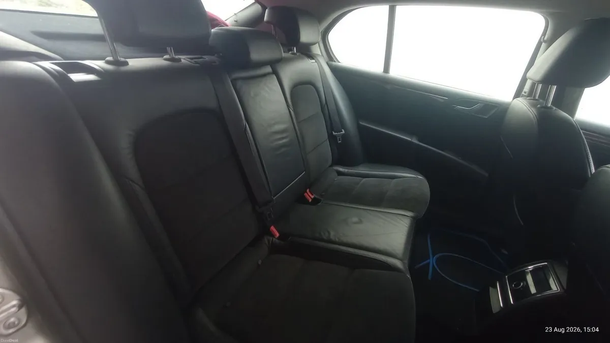 Skoda Superb 2010 - Image 6
