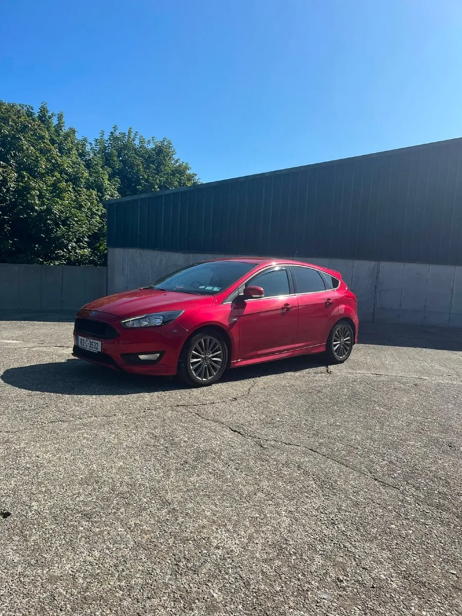 Ford Focus 2018 - Image 5