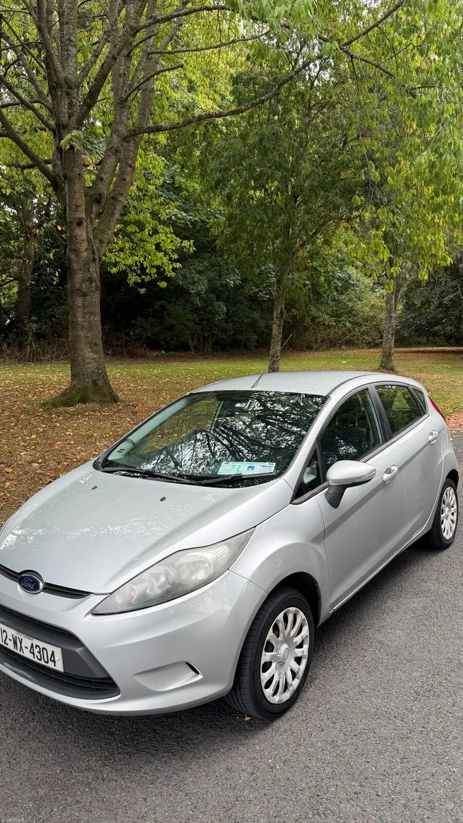Ford fiesta - Image 2