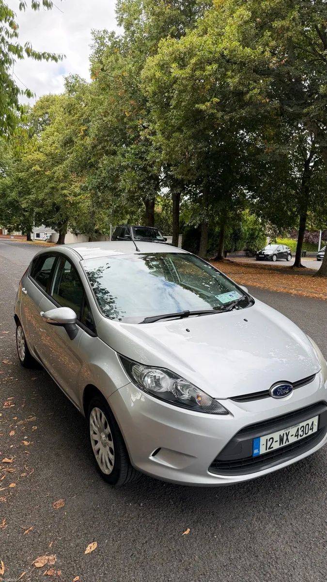 Ford fiesta - Image 4