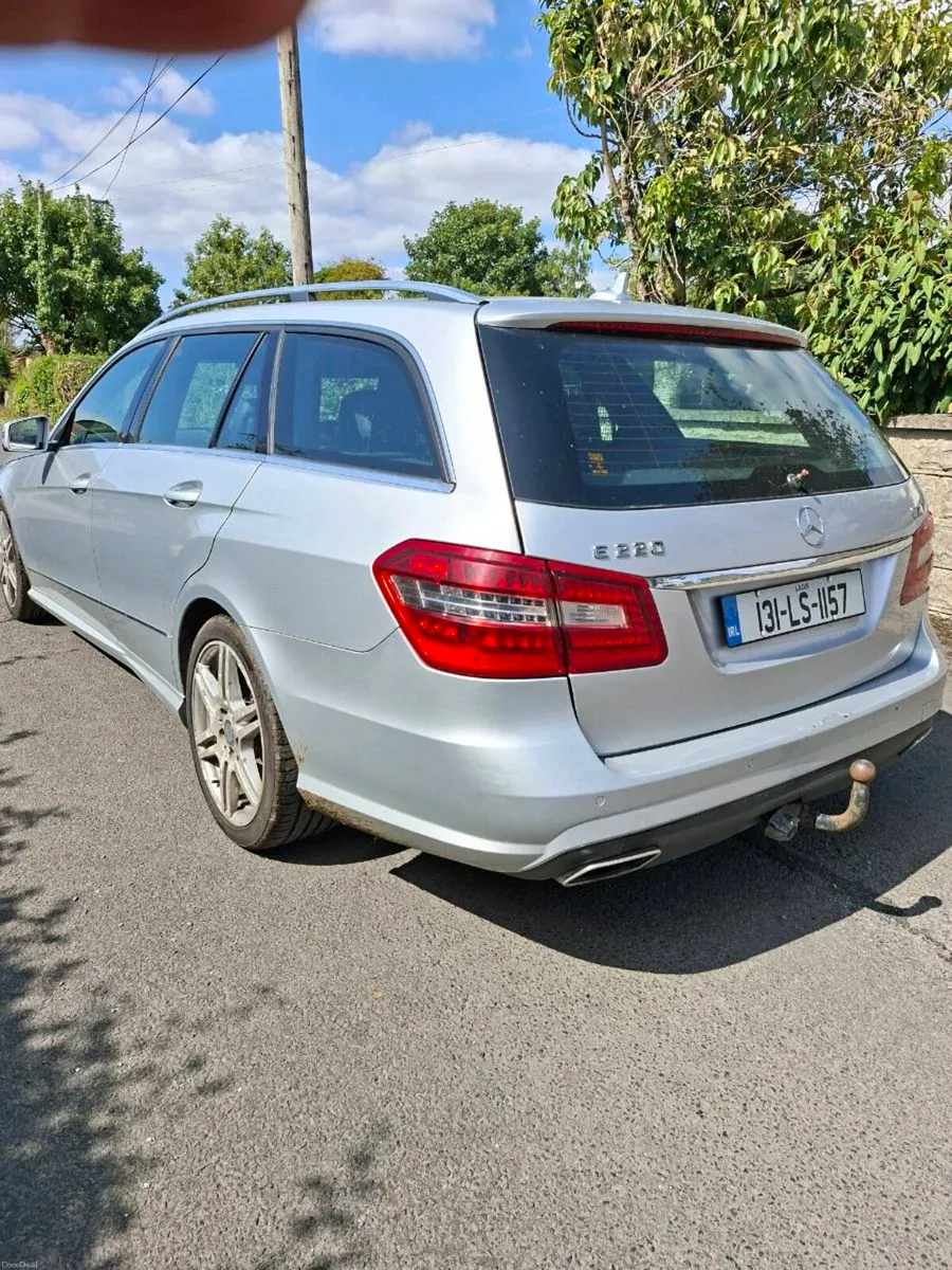 MERCEDES E220 TOURING 2013 - Image 3