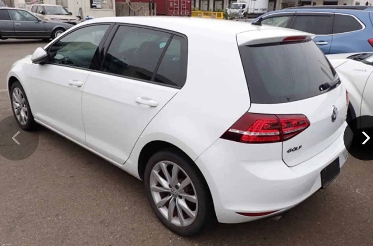 🔵 VW Golf 1.2 TSI AUTOMATIC DSG LOW KM - Image 4