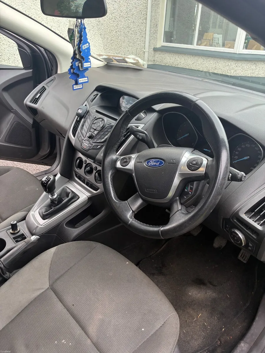 Ford Focus 2012 - Image 6