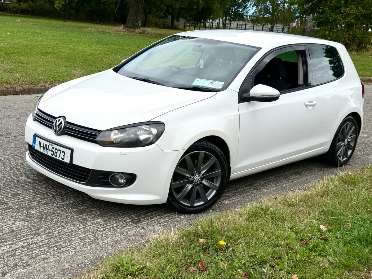 11 VW Golf 2.0 TDi Highline Nct Tax - Image 2