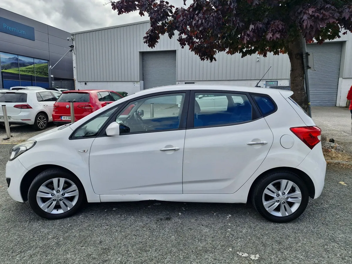 Hyundai ix20 2013 - Image 4