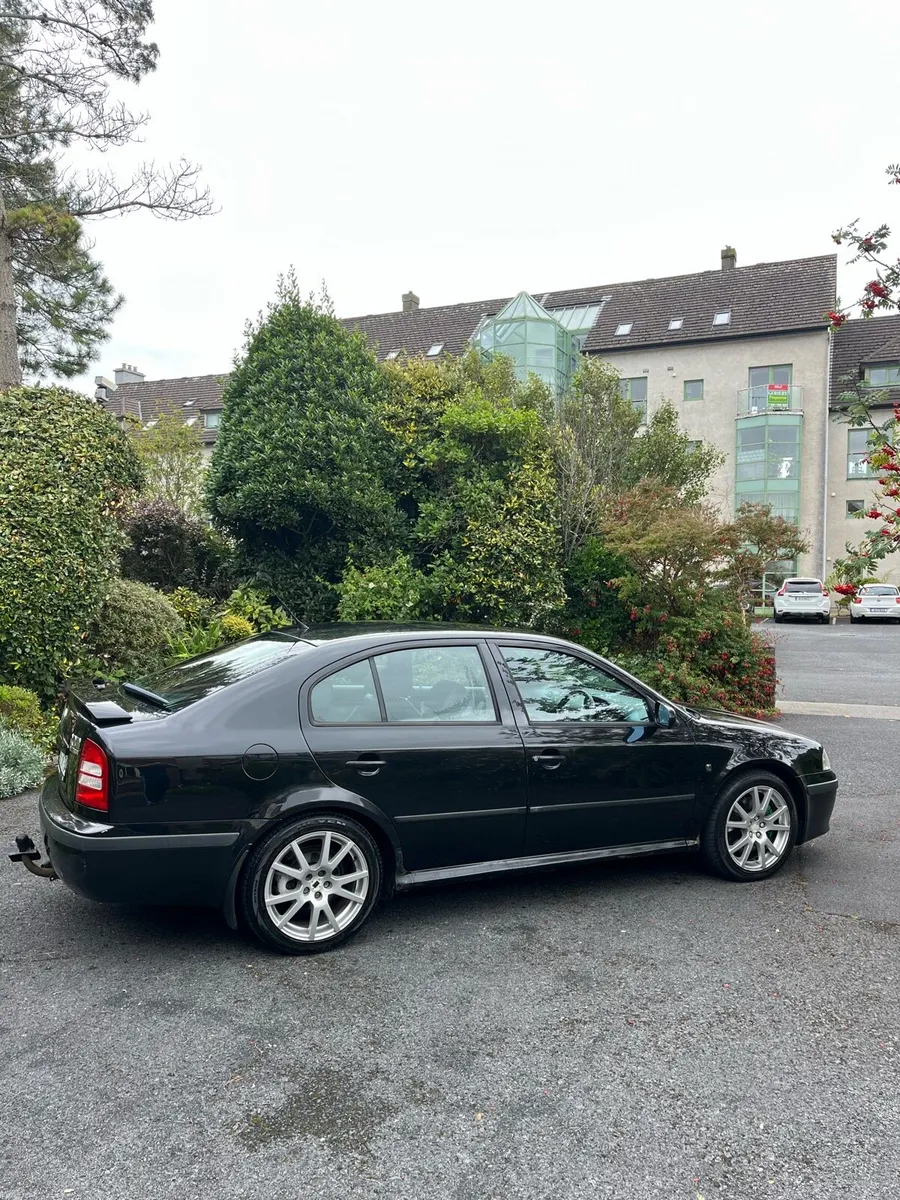 Skoda Octavia VRS 2005 - Image 2