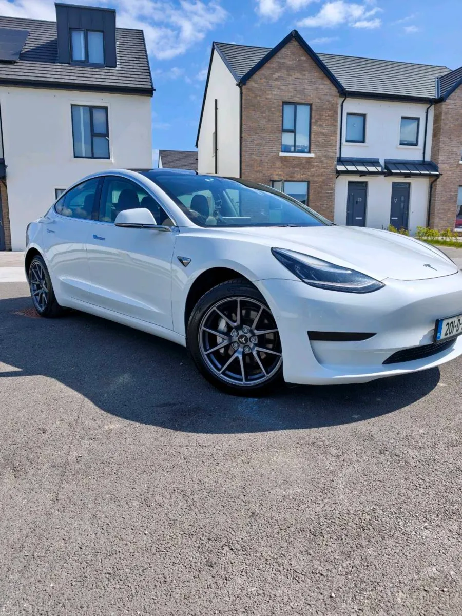Tesla Model 3 SR+  21500€ - Image 2