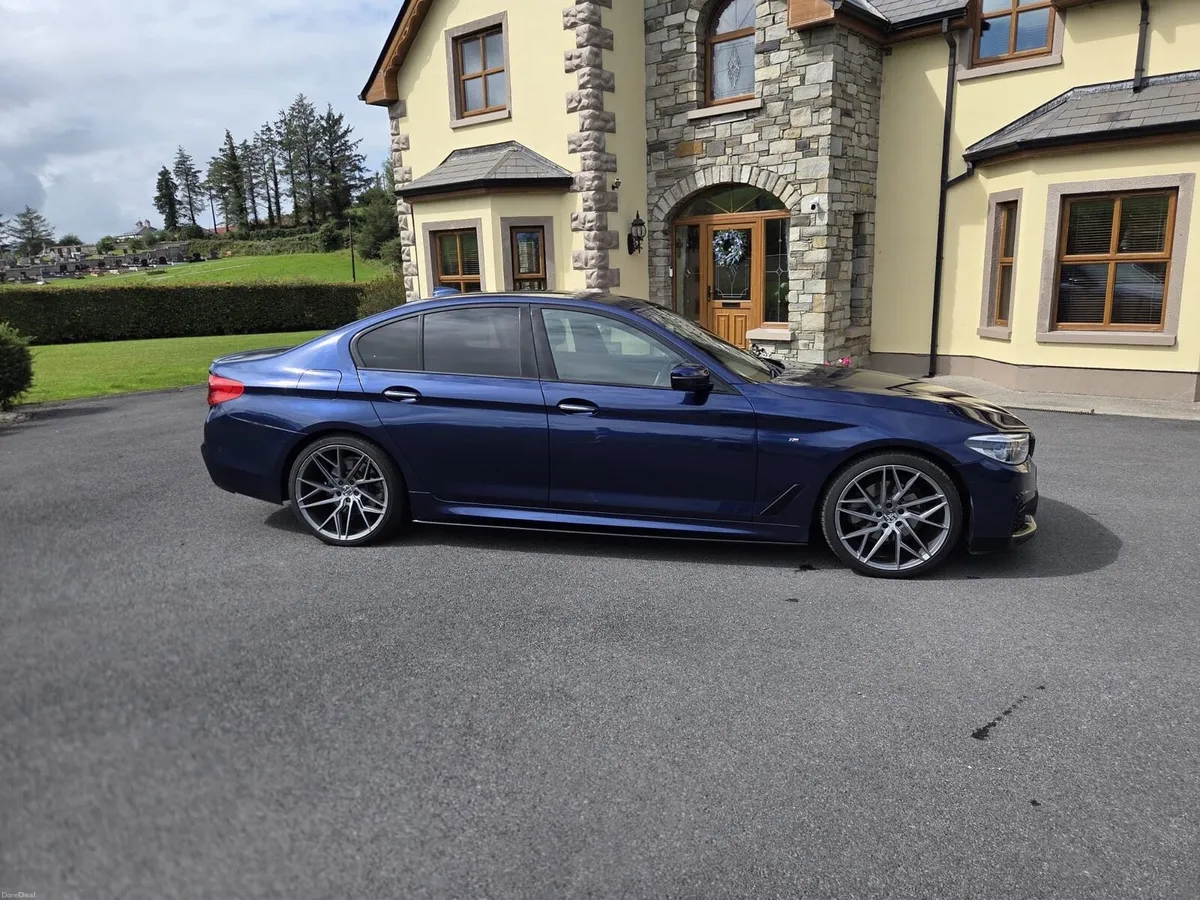 BMW 5-Series 520D M Sport Plus - Image 4